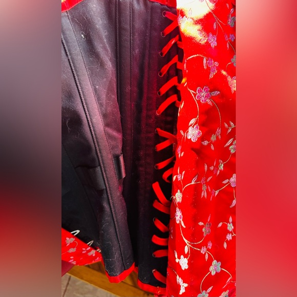 Custom HIGH QUALITY from London satin cotton with herring bone RED corset OSFM - Picture 13 of 17